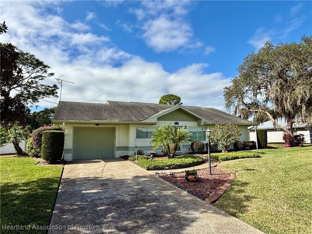 4719 Calatrava Avenue, Sebring, FL 33872