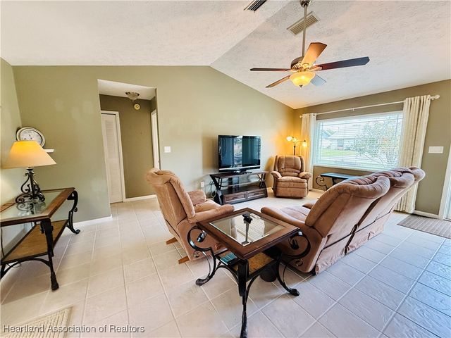 4719 Calatrava Avenue, Sebring, FL 33872