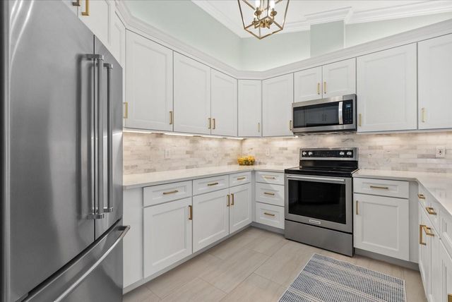 331 MEADOW BEAUTY COURT, Venice, FL 34293