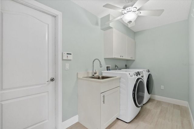 331 MEADOW BEAUTY COURT, Venice, FL 34293