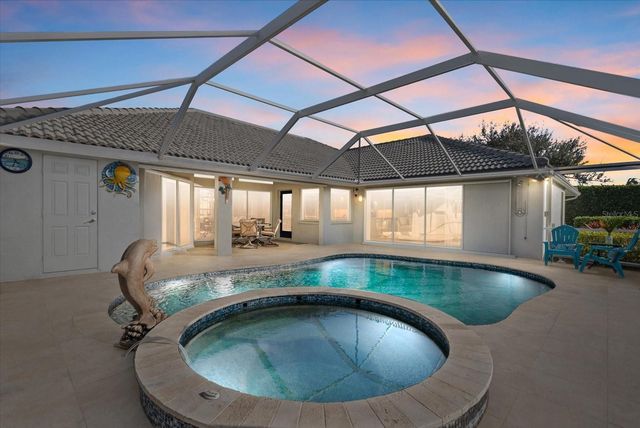 331 MEADOW BEAUTY COURT, Venice, FL 34293