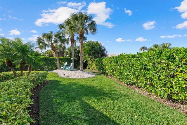 331 MEADOW BEAUTY COURT, Venice, FL 34293