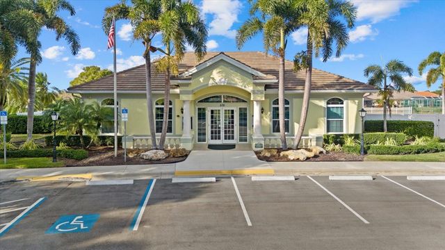 331 MEADOW BEAUTY COURT, Venice, FL 34293