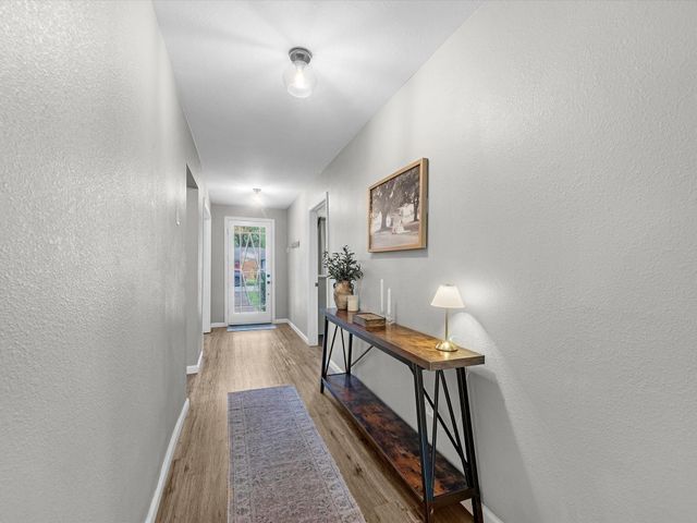 904 Kimmons Drive, Alvin, TX 77511