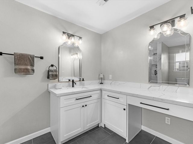 904 Kimmons Drive, Alvin, TX 77511