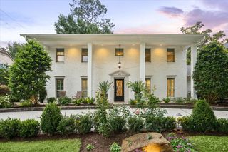 542 Ramblewood Road, Houston, TX 77079