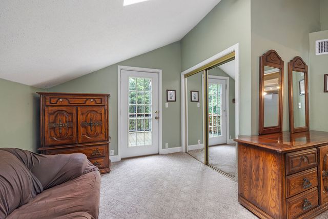 8214 Robin Lane, Rogers, AR 72756