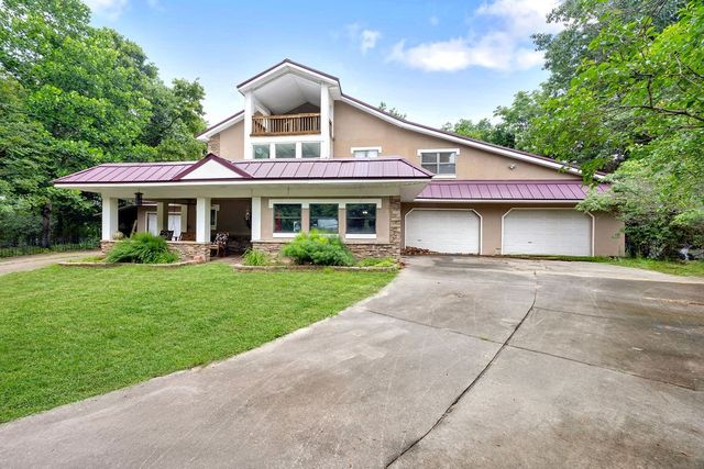 8214 Robin Lane, Rogers, AR 72756