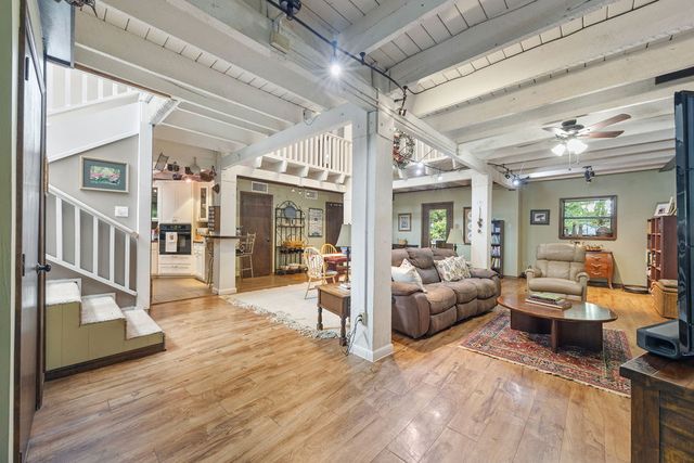 8214 Robin Lane, Rogers, AR 72756