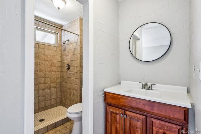 3727 S Granby Way, Aurora, CO 80014