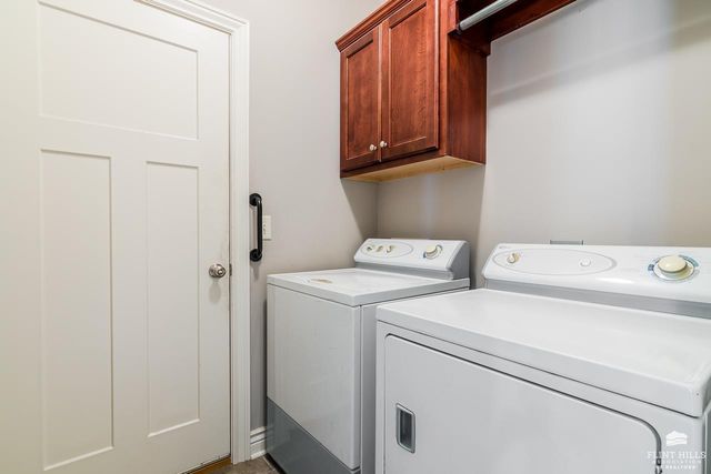 4713 Plumthicket Drive, Manhattan, KS 66503