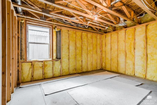 4713 Plumthicket Drive, Manhattan, KS 66503