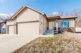 4713 Plumthicket Drive, Manhattan, KS 66503