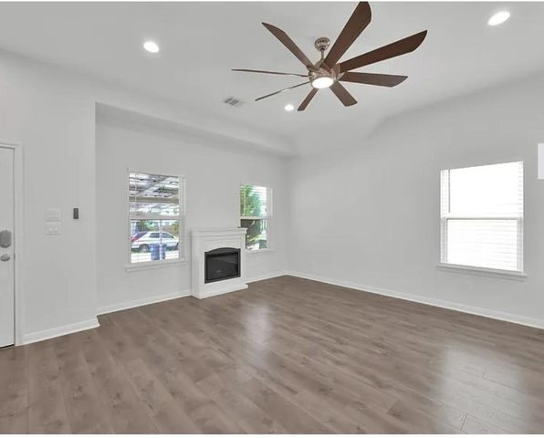 16708 Stonefield, Montgomery, TX 77316