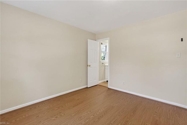 436 Fairfield DR, Chesapeake, VA 23322
