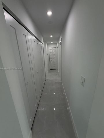 21052 SW 97th Pl, Cutler Bay, FL 33189