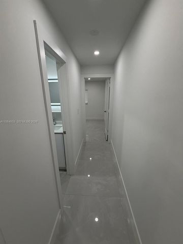 21052 SW 97th Pl, Cutler Bay, FL 33189