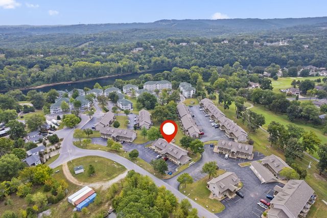 27 Fall Creek Drive 6, Branson, MO 65616