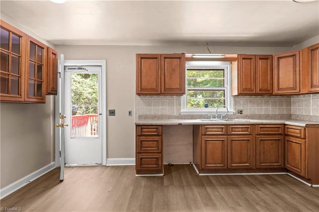 1001 Rich Avenue, Winston-salem, NC 27101
