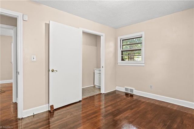 1001 Rich Avenue, Winston-salem, NC 27101