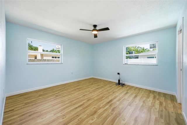 5920 DENVER STREET NE, St Petersburg, FL 33703