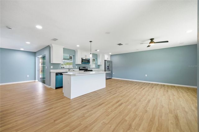5920 DENVER STREET NE, St Petersburg, FL 33703