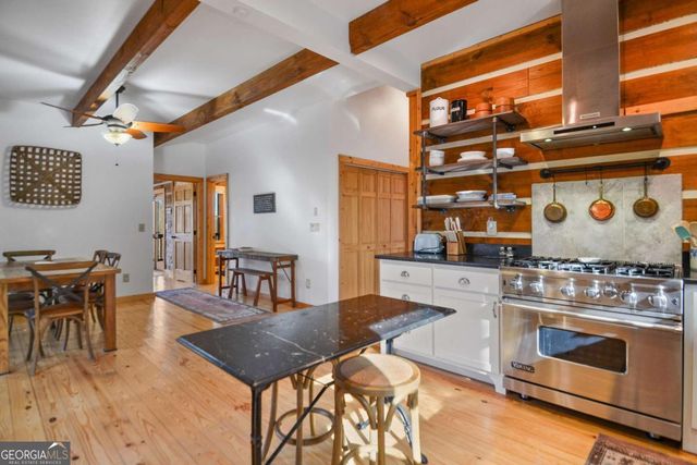 401 Dancing Leaves Trail, Blue Ridge, GA 30513