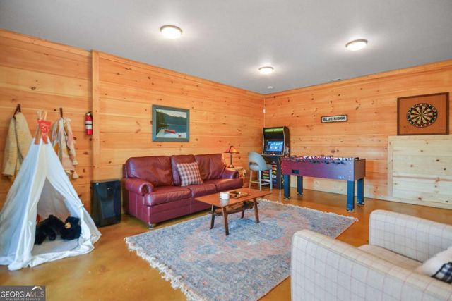 401 Dancing Leaves Trail, Blue Ridge, GA 30513