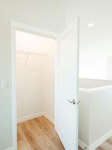 249 Franzen Ridge Road, Elkader, IA 52043