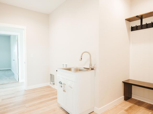 249 Franzen Ridge Road, Elkader, IA 52043