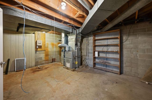 1890 Union Avenue, Benton Harbor, MI 49022