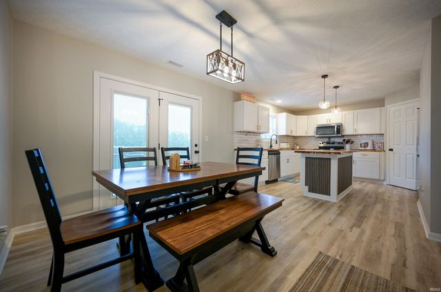 376 ARIEL Drive, Kokomo, IN 46901