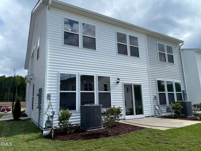 7424 Bourbon Briar Drive, Raleigh, NC 27604