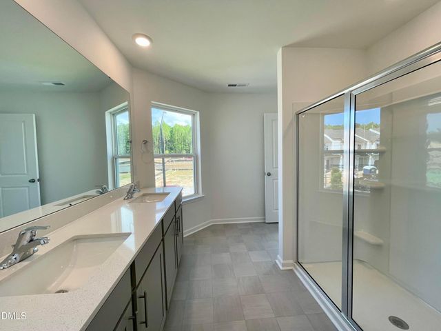 7424 Bourbon Briar Drive, Raleigh, NC 27604