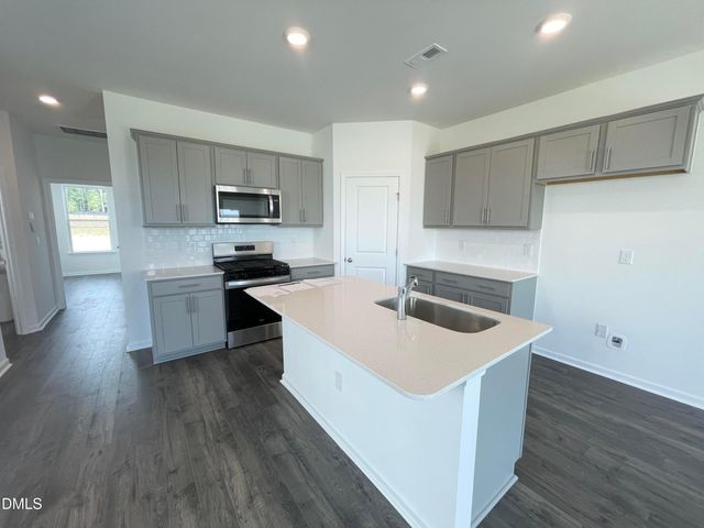 7424 Bourbon Briar Drive, Raleigh, NC 27604