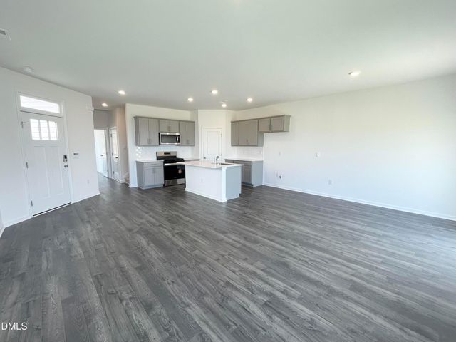 7424 Bourbon Briar Drive, Raleigh, NC 27604