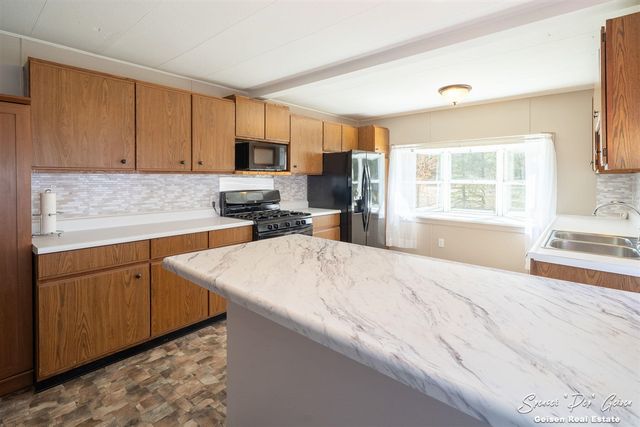 14249 Heffron Road, Belding, MI 48809