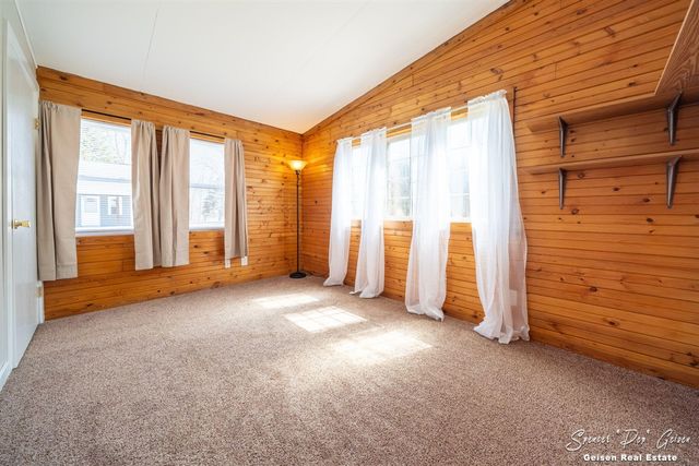 14249 Heffron Road, Belding, MI 48809