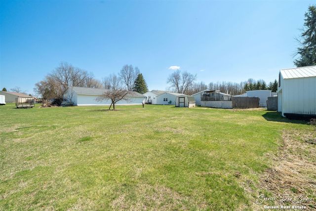 14249 Heffron Road, Belding, MI 48809