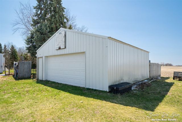 14249 Heffron Road, Belding, MI 48809