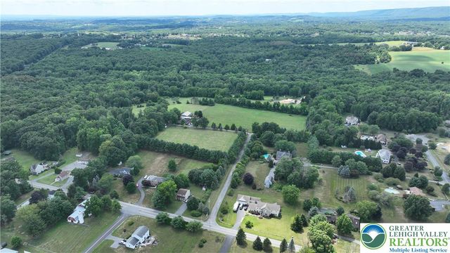 104 Bady Lane, Bushkill Twp, PA 18091