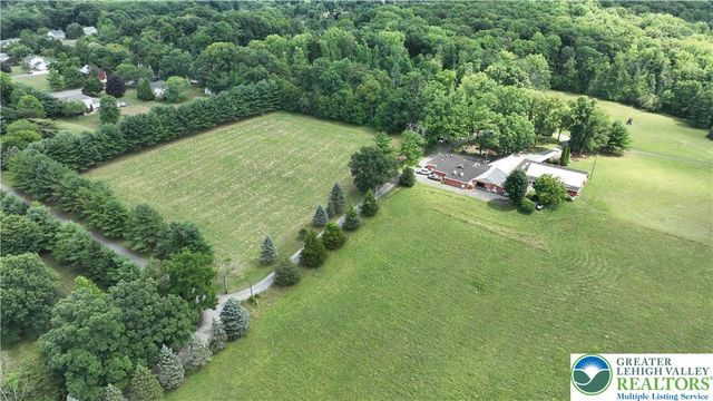 104 Bady Lane, Bushkill Twp, PA 18091