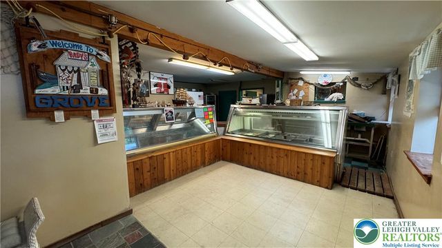 104 Bady Lane, Bushkill Twp, PA 18091