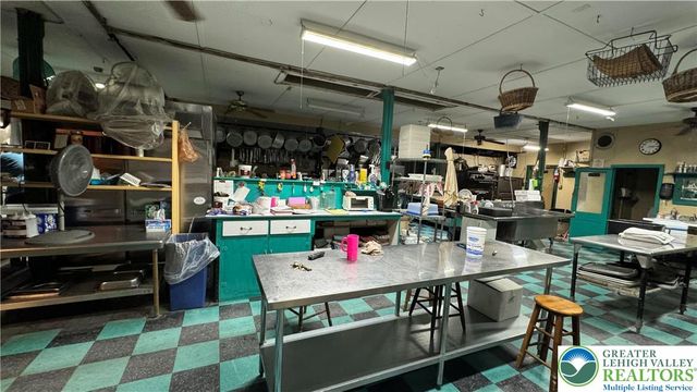 104 Bady Lane, Bushkill Twp, PA 18091