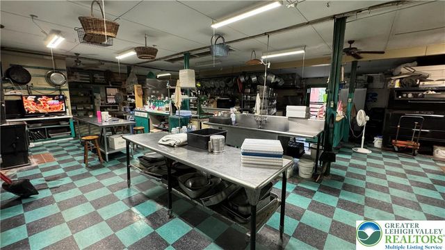 104 Bady Lane, Bushkill Twp, PA 18091