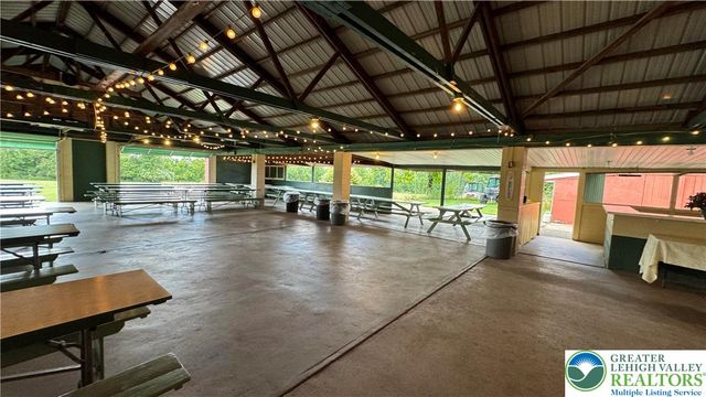 104 Bady Lane, Bushkill Twp, PA 18091