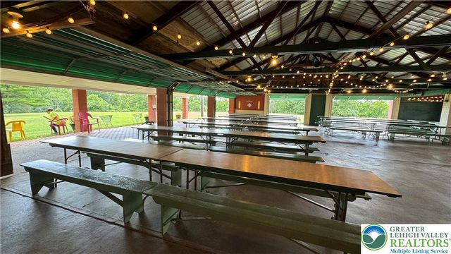 104 Bady Lane, Bushkill Twp, PA 18091