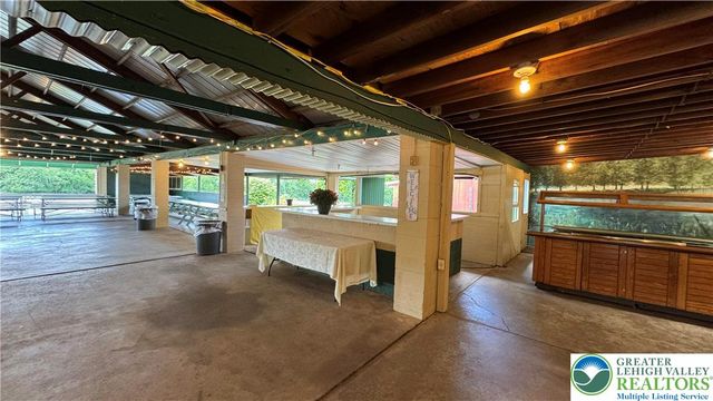 104 Bady Lane, Bushkill Twp, PA 18091