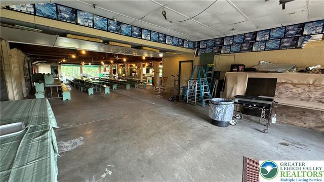 104 Bady Lane, Bushkill Twp, PA 18091