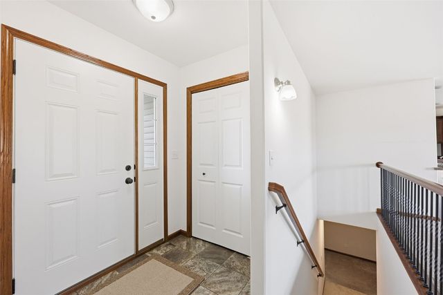 2925 Bryant Boulevard SW, Cedar Rapids, IA 52404